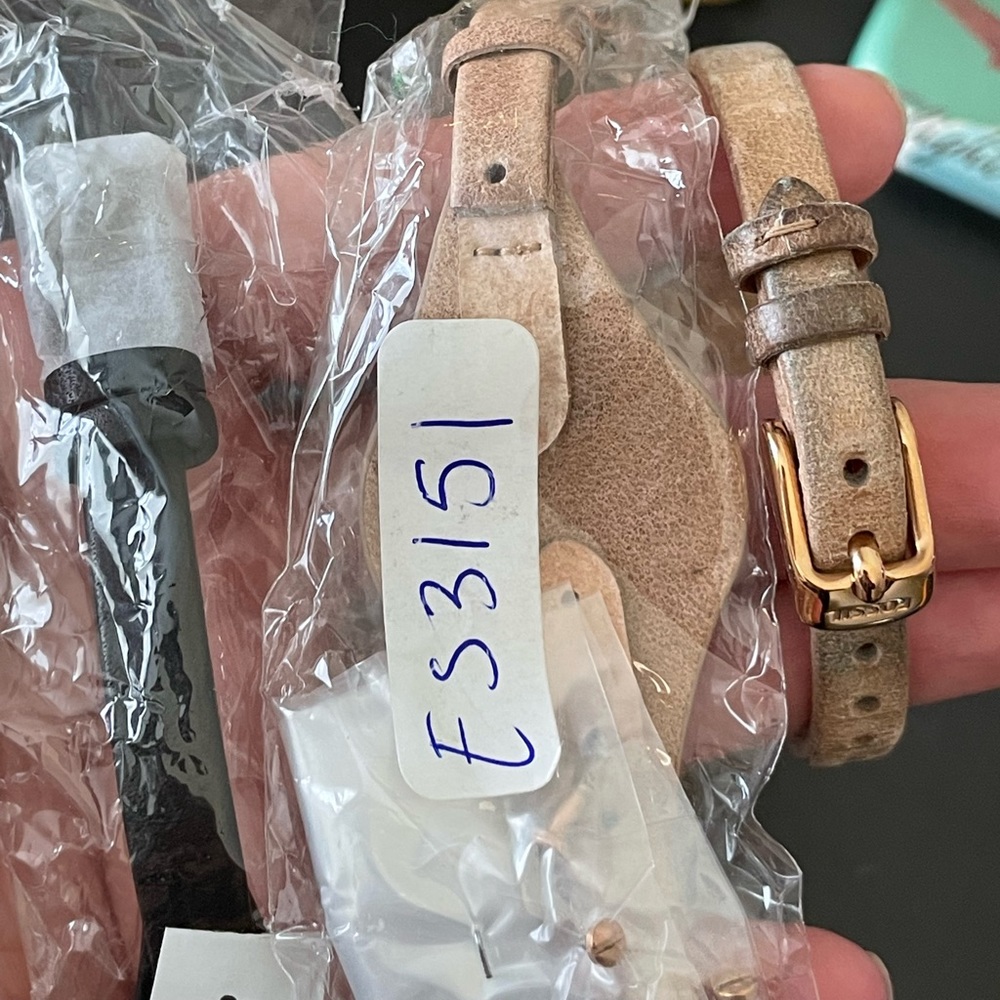 Fossil Watch - image 5